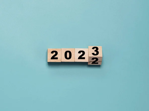 Wooden Block Cube Flipping 2022 2023 Change Preparation Merry Christmas — Stock Photo, Image