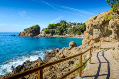 Güzel Sant Francesc deresi ve İspanya Blanes plajı