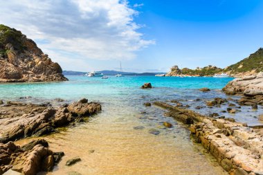 Spargi ya ada, Maddalena, Sardunya adalar
