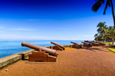 Le Barachois tarihi silah yerleştirin, Saint Denis Reunion Adası'nda