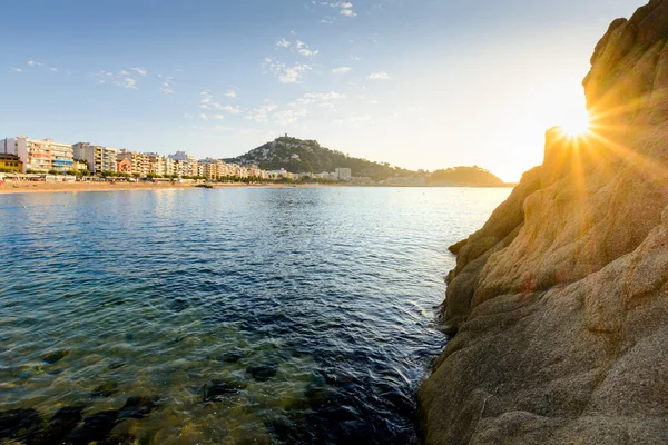 Blanes Stad Och Strand Från Palomera Rock Morgonen Spanien — Stockfoto