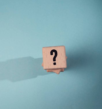 Faq ile Sözcüklerin Kapanışı, İş Kavramı