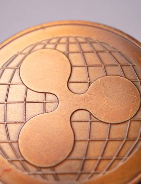 Bir Dalgalı Sikkenin Makro Çekimi Kripto Para Birimi