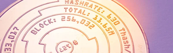 Μακροσκοπική Λήψη Λίγο Νόμισμα Crypto — Φωτογραφία Αρχείου