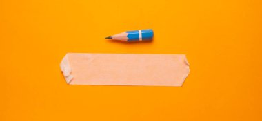 Boşluk yapışkan bandını kopyalamak için kendi sözcüklerinizi kullanın