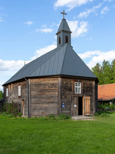 2022年5月グロディスクにおける聖母マリアの昇天教会 ポーランド グロディスク — ストック写真