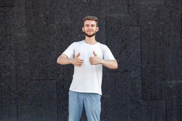 Gesture Expression People Concept Καυκάσιος Γενειοφόρος Χαρούμενος Μελαχρινός Άντρας Λευκό — Φωτογραφία Αρχείου