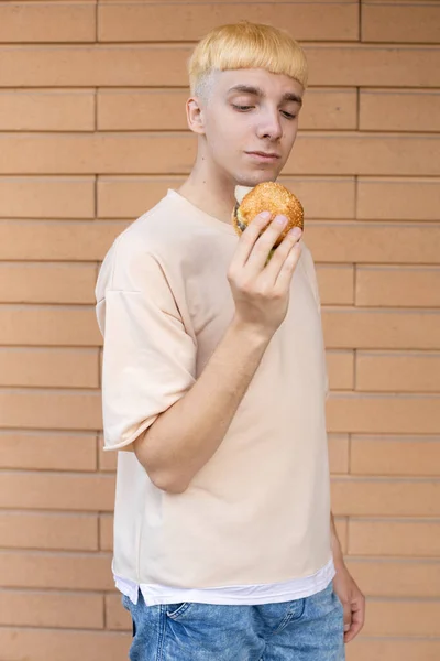 Fast Food Gesture Leisure People Concept Enjoying European Blond Man — Stock Photo, Image