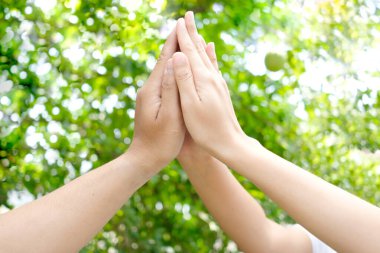  insanların çalışma kadar el araya kurumsal toplantı gösteri sembolü birleştirmek Kuvvetleri takım çalışması kalite ve takım çalışması ve iş etkili personel kavramı organizasyonel gelişim