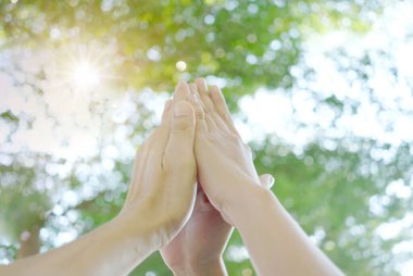 insanların çalışma kadar el araya kurumsal toplantı gösteri sembolü birleştirmek Kuvvetleri takım çalışması kalite ve takım çalışması ve iş etkili personel kavramı organizasyonel gelişim