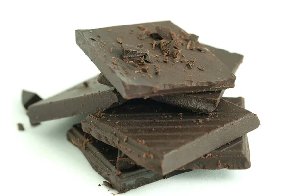 Csokoládét Fehér Alapon Darabokra Vágják Snack Ötletek — Stock Fotó