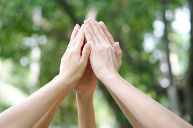 insanların çalışma kadar el araya kurumsal toplantı gösteri sembolü birleştirmek Kuvvetleri takım çalışması kalite ve takım çalışması ve iş etkili personel kavramı organizasyonel gelişim