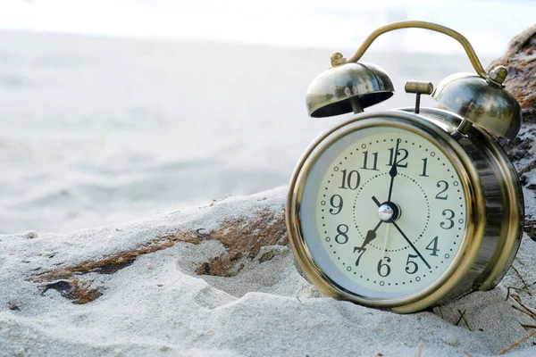 Mañana Nuevo Día Despertador Playa Luz Del Sol Mañana Concepto —  Fotos de Stock