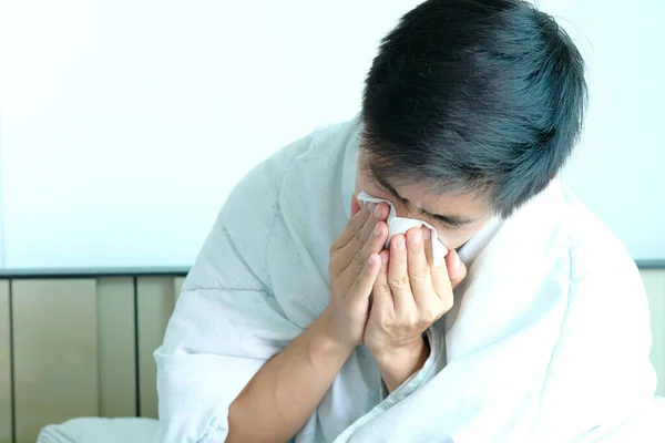 Sick Man Flu Using Paper Napkin Have Runny Nose Covered — Stock Photo, Image