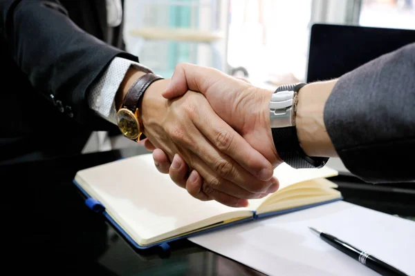 Hand People Shake Hand Make Deal Business Together His Office — 스톡 사진