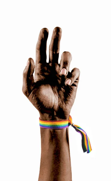 Brazo Negro Con Brazalete Con Los Colores Bandera Lgbt Símbolo —  Fotos de Stock