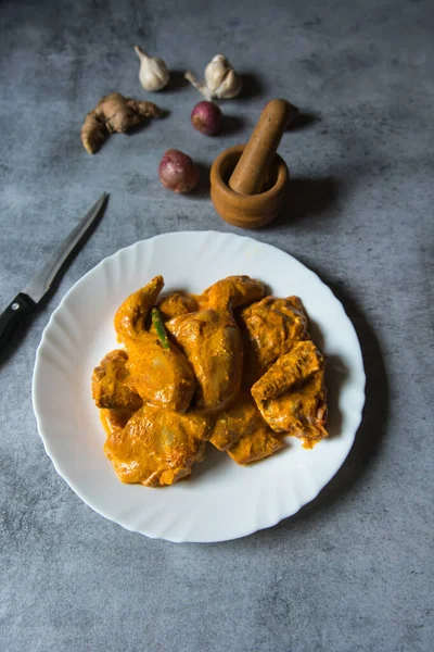 Pronto Para Cozinhar Carne Crua Frango Marinada Com Especiarias Indianas — Fotografia de Stock