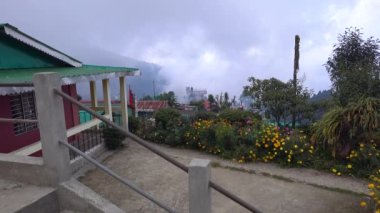 Chatakpur 'un Kanchenjunga.Yukarı Chatakpur, Batı Bengal' de Darjeeling yakınlarında bir yerdir..