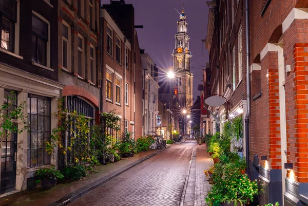 Eski Ortaçağ Sokağı Westerkerk Çan Kulesi Manzarası Amsterdam Hollanda — Stok fotoğraf