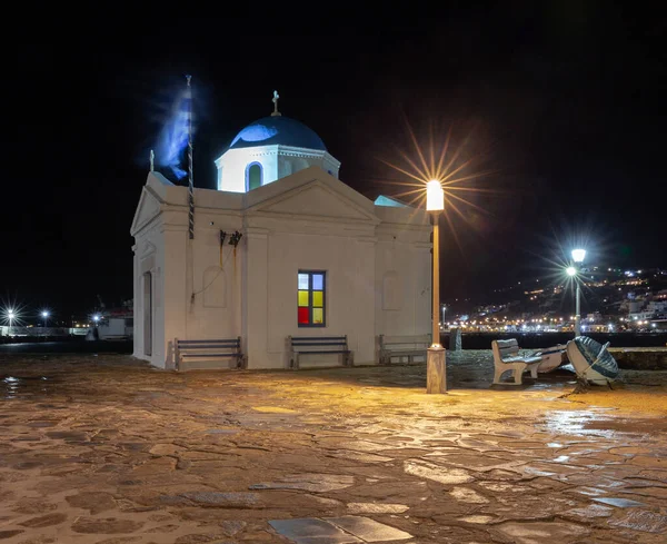 Vecchia Chiesa Ortodossa Tradizionale Bianca Sull Isola Mykonos All Alba — Foto Stock
