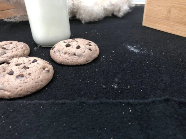 Cookies Artesanais Com Chismas Chocolate Adicionados — Fotografia de Stock