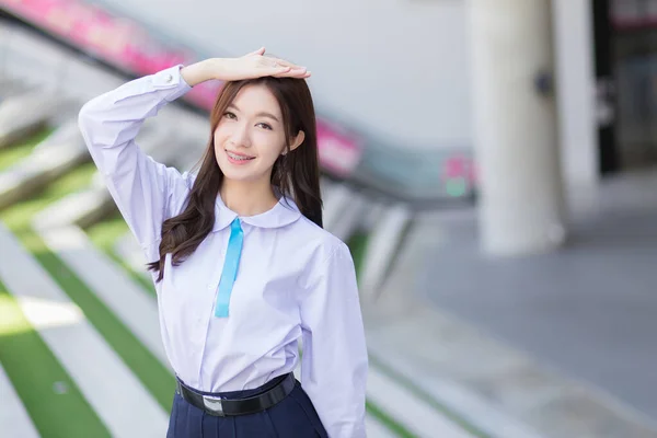 Beautiful High School Asian Student Girl School Uniform Stands Smiles — Stock Photo, Image