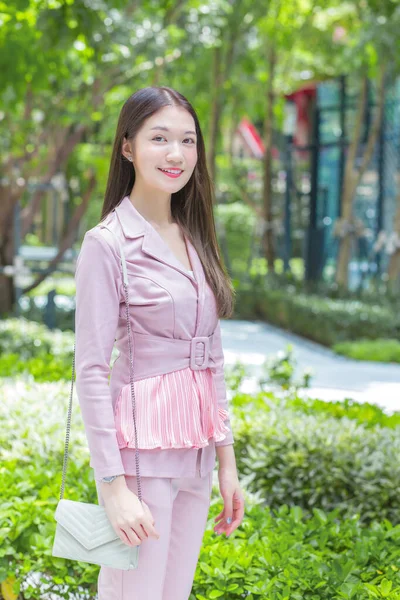 Beautiful Young Asian Professional Business Woman Long Hair Wearing Pink — Stock Photo, Image