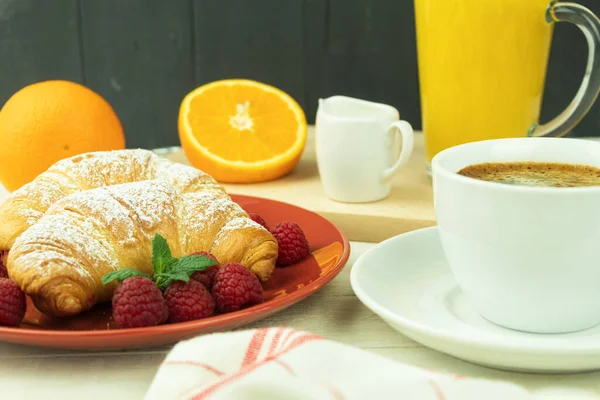 Beker Met Vers Gezette Koffie Voor Het Ontbijt Ontbijt Met — Stockfoto