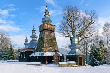 Eski ahşap Yunan Katolik kilisesi St. Kosma ve Damian 1842 'den beri Polonya' nın Berest kentinde.