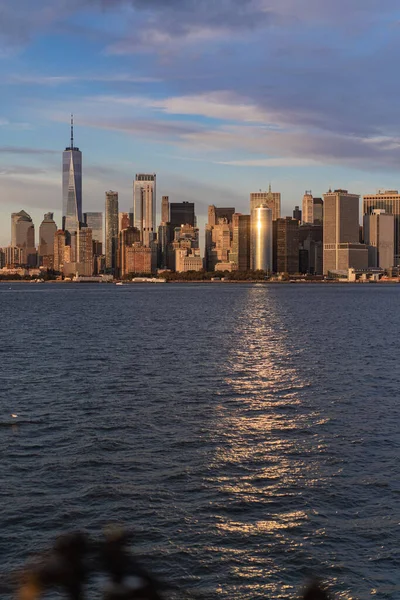 Traghetti Manhattan Vista Manhattan Dall Acqua Tramonto — Foto Stock