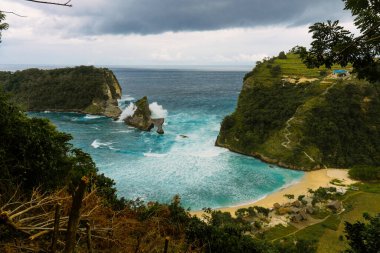 Nusa Penida, Endonezya 'daki Atuh Sahili Bakış Açısı