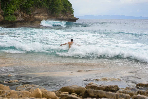 Uomo Nudo Sull Oceano Unità Dell Uomo Con Natura — Foto Stock