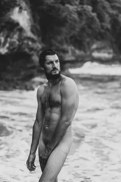 Hombre Desnudo Océano Unidad Del Hombre Con Naturaleza —  Fotos de Stock