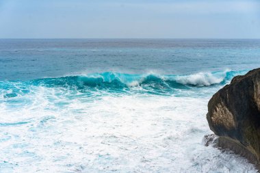 Doğal arka plan, okyanustaki dalgalar.