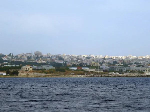 Rodos Adasındaki Yoğun Şehir Manzarası — Stok fotoğraf