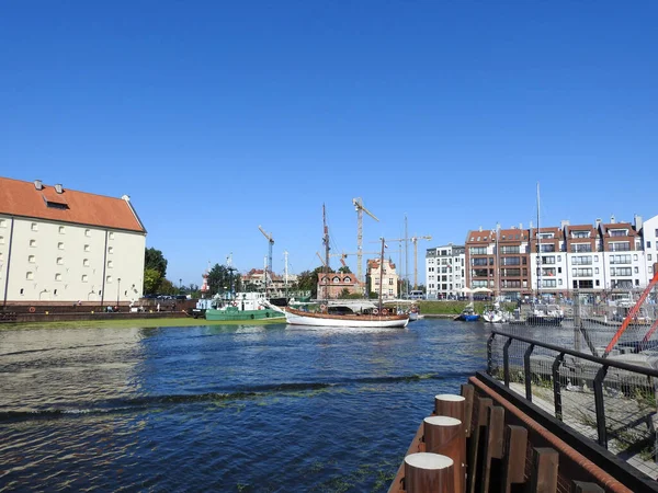 Utsikt Över Vattenkanalen Historisk Plats Med Byggnader Och Fartyg — Stockfoto