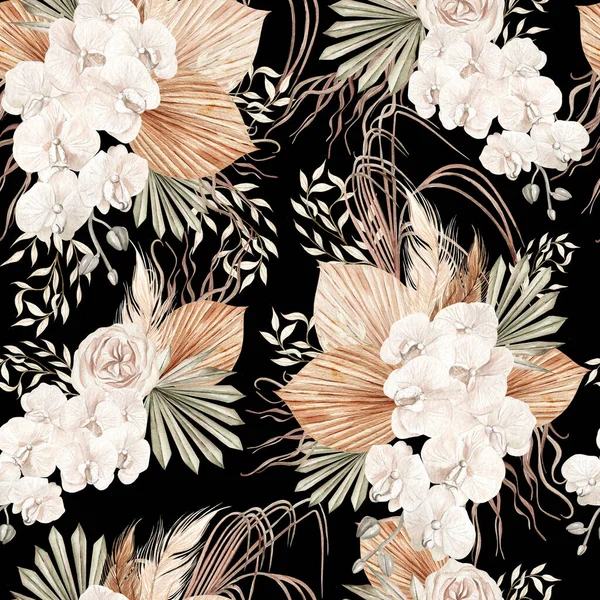乾燥したヤシの葉 パンパの枝やバラの花の熱帯の花を描いた手で水彩Bohoシームレスパターン イラスト — ストック写真