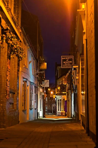 Shopping Alley Town Centre Night Featuring Bycrofts Boston Lincs — Stock fotografie