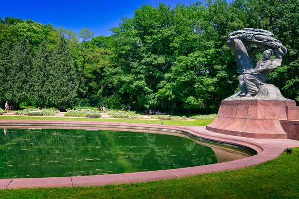 Warsaw Poland June 2021 View Frederic Chopin Monument Lazienki Park — стокове фото