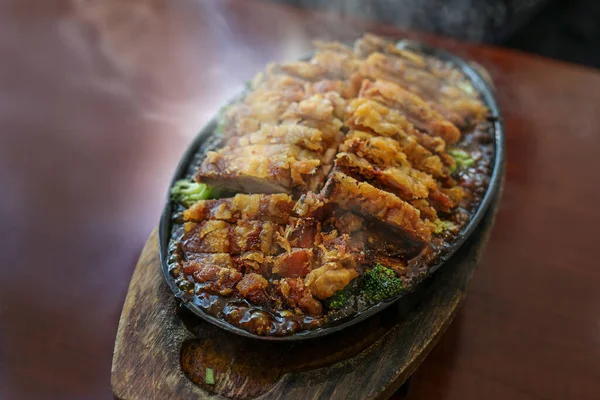 Baharatlı Soslu Kızarmış Ördek Göğsü Çin Yemeği Kızgın Buharlı Demir — Stok fotoğraf