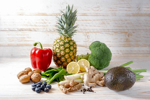 Surtido Alimentos Saludables Con Efecto Antiinflamatorio Como Verduras Nueces Frutas — Foto de Stock