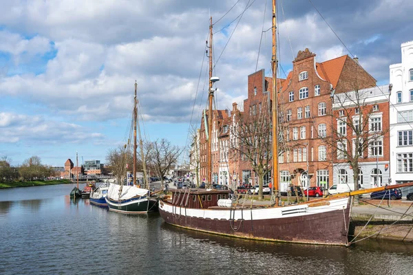 Lübeck April 2022 Historische Holzsegelschiffe Museumshafen Der Trave Kai Der — Stockfoto