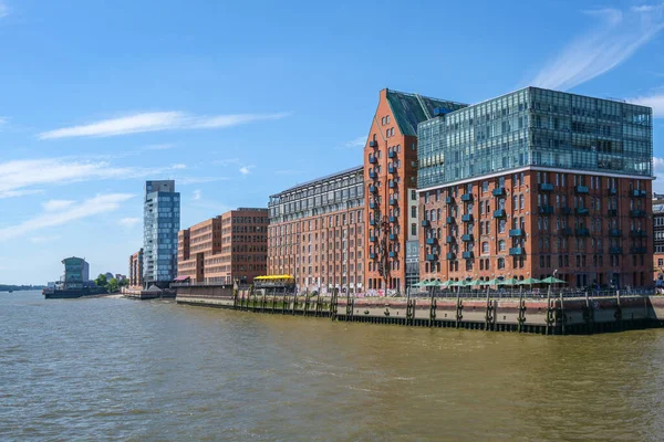 Hamburg Germany August 2022 Modern Buildings Red Brick Glass Former — Stock fotografie