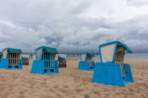 Lonely beach wooden wicker chairs on beach Baltic Sea, Germany — Stock Photo, Image