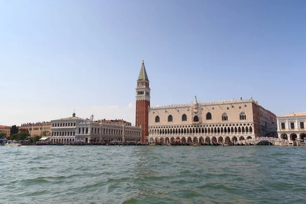 Panorama View Venice Doge Palace Mark Campanile Seen Giudecca Canal — Stock Photo, Image