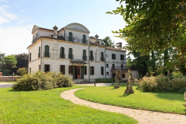 Jardín Con Estatuas Villa Widmann Riviera Del Brenta Italia — Foto de Stock
