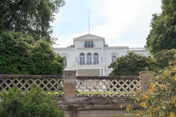 Pandangan Belakang Villa Hammerschmidt Yang Berfungsi Sebagai Kursi Resmi Utama — Stok Foto