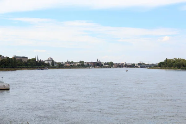 Panorama Vista Rio Reno Rhein Paisagem Urbana Bonn Alemanha — Fotografia de Stock