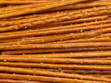 Simitler yakın plan çekimde yapışır.