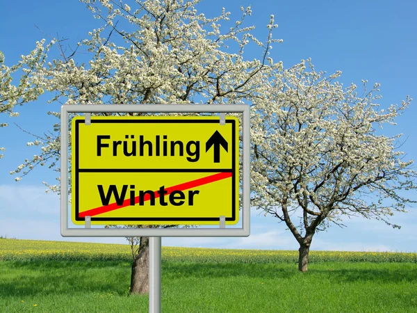 Útjelző Tábla Vége Téli Gyümölcsös Fordítás Tél Tavasz — Stock Fotó